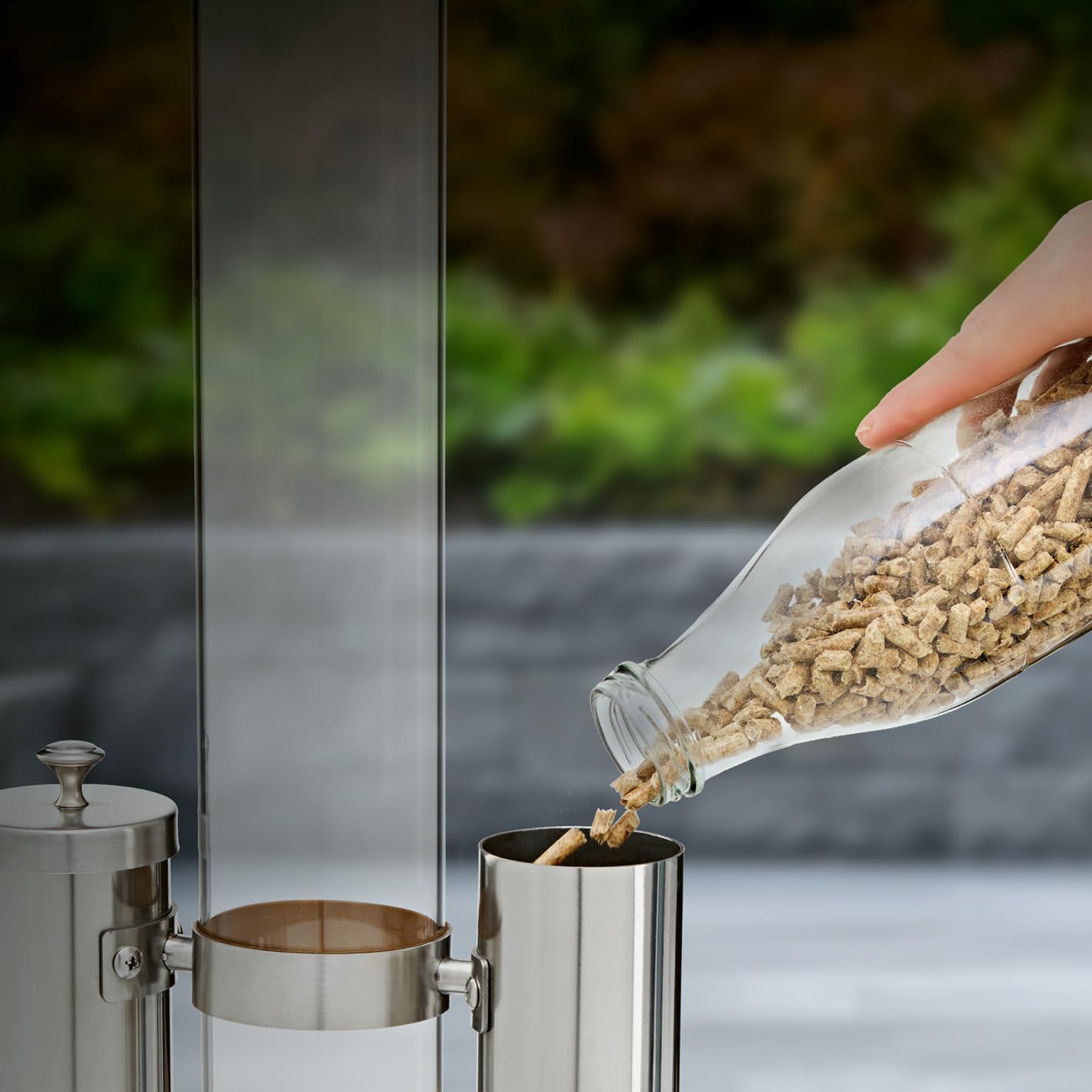 LANDMANN Kolumna na pellet | palenisko na pellet – idealne jako rura paleniskowa i kolumna paleniskowa | palenisko i ogień atmosferowy w 1 | odlew aluminiowy pochodnia pelletowa do standardowych palet