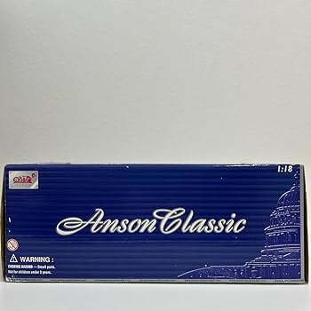 開封済ANSONキャデラック1947年☆1/18 s-l1200.jpg