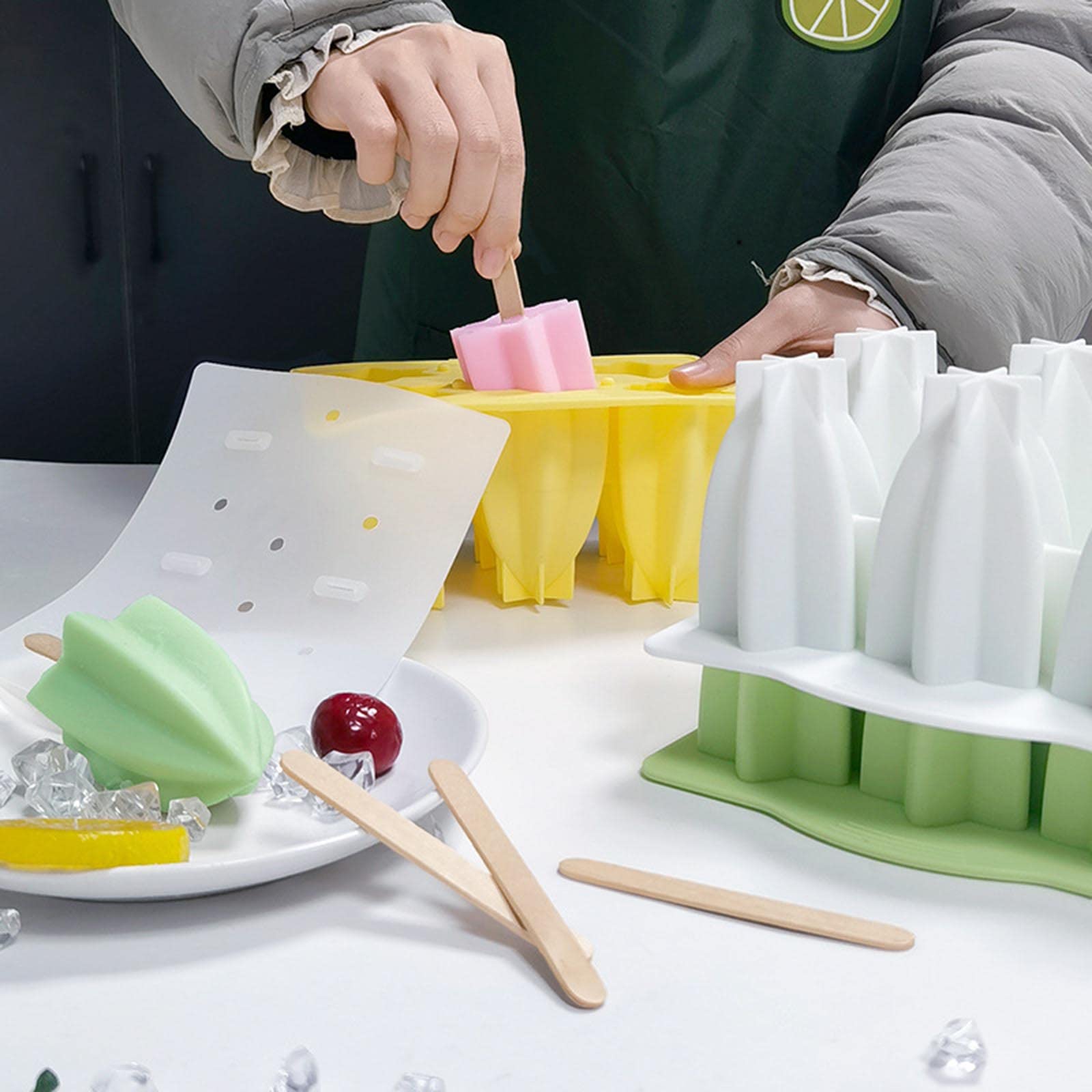 Moldes para helado, Molde de silicona for helado con tapa, molde gelatina forma carambola, for postre, reutilizable for hacer paletas(White)