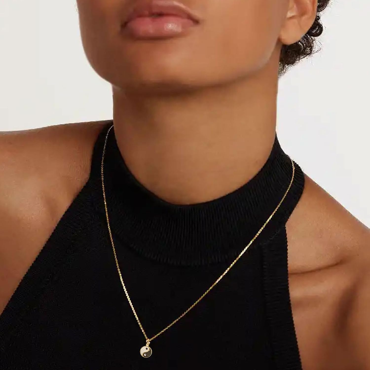 Yin Yang Tai Chi Pattern Pendant Necklace White and Gold Plated 925 Sterling Silver 5A CZ Stone Protection Charm Necklace for Women