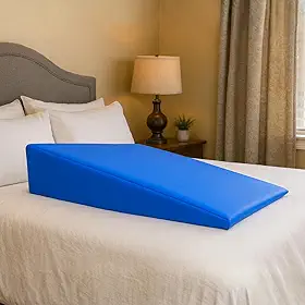 Travesseiro Anti Refluxo Adulto Rampa CUNHA com capa removível em Napa Impermeável AZUL