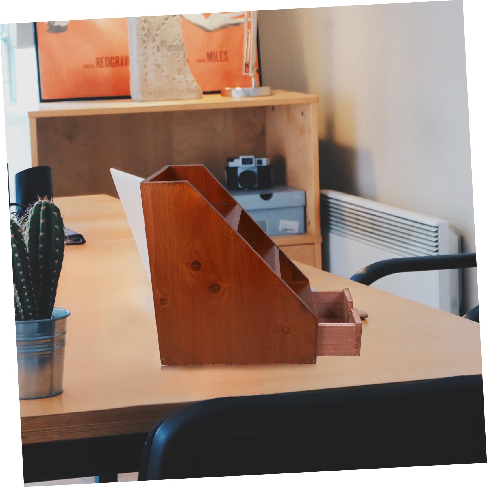 Organizador de Escritorio Multicapa de Madera Color Café 1 Pieza