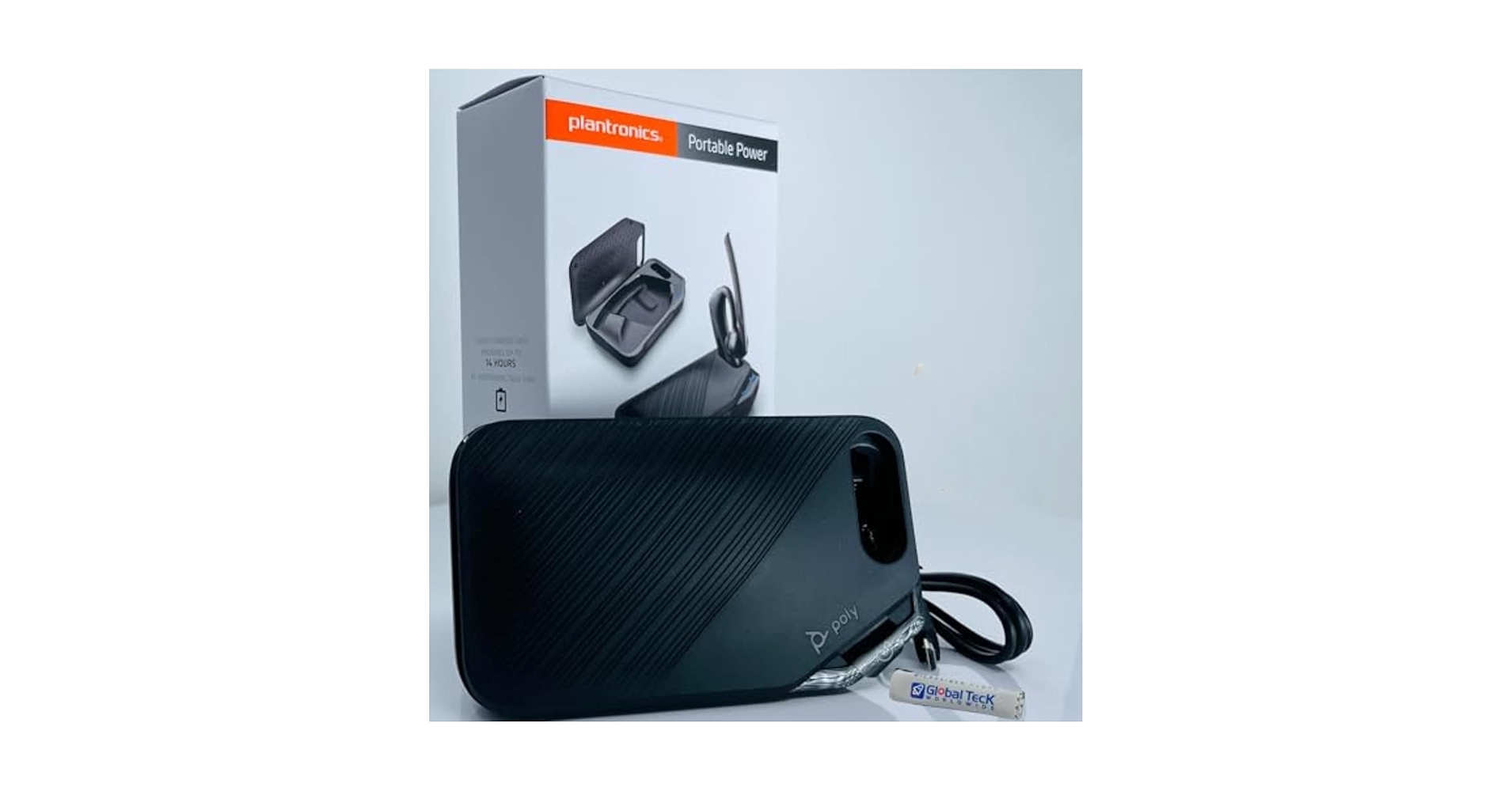 Amazon.com: Poly Plantronics Voyager 5200 Charging Case and