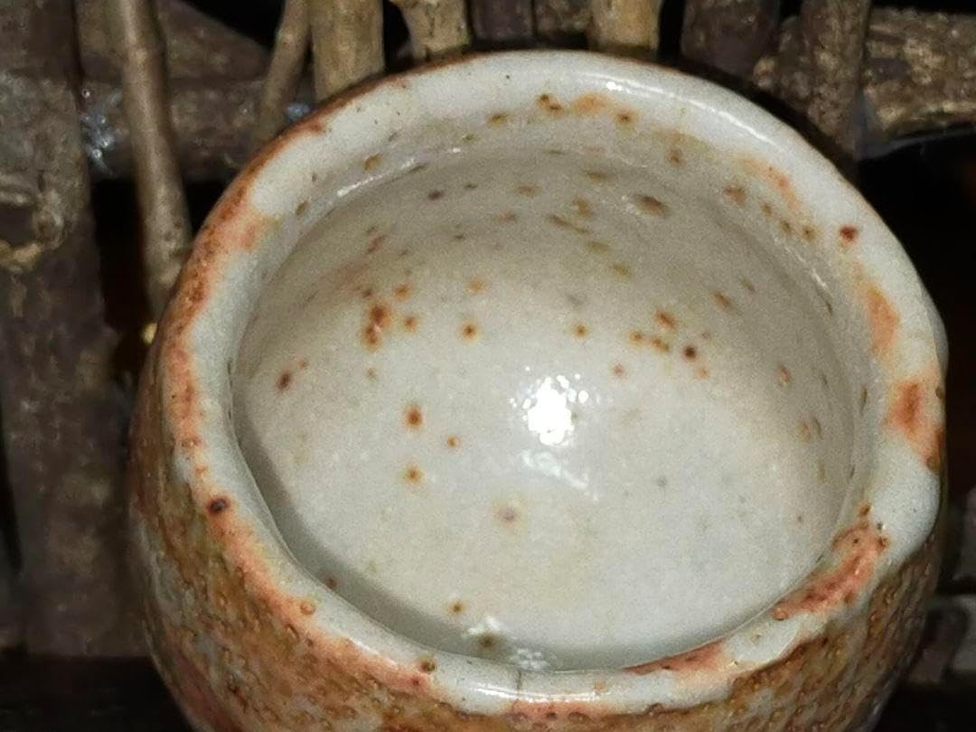 ♥美濃焼　鉄釉　ぐい呑み　ぐい飲み　骨董　古玩 美濃焼 鉄釉 ぐい呑み ぐい飲み 骨董 古玩 2025年おすすめの