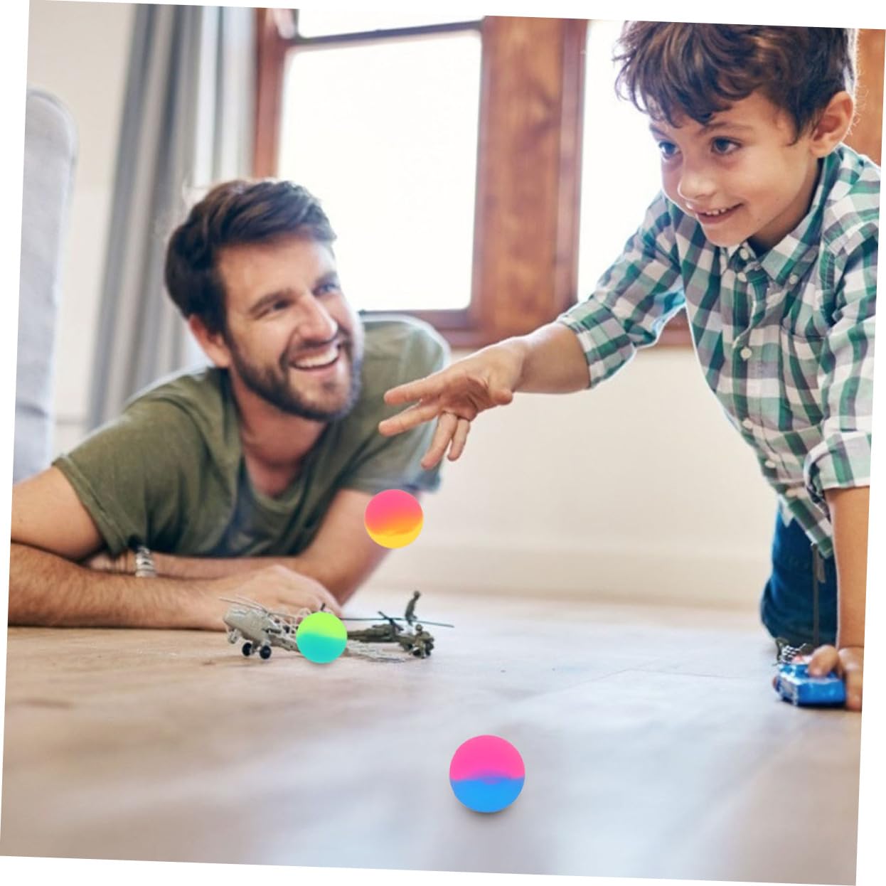 Toyvian 18 Palline di Gomma Rimbalzanti per da 45 Mm Palline Rimbalzanti Multicolori Bomboniere per Feste di Natale Parchi Giochi All'Aperto Premi Scolastici Premi in Classe