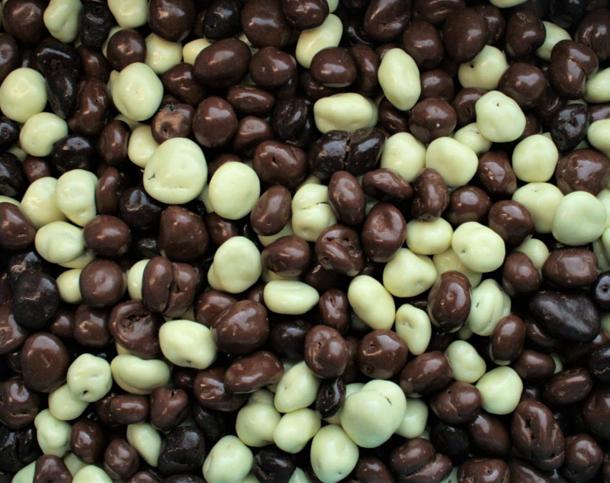 FRUNI Schoko Weinbeeren Mix | Rosinen umhüllt mit Vollmilch-, weißer und Zartbitterschokolade 1 KG