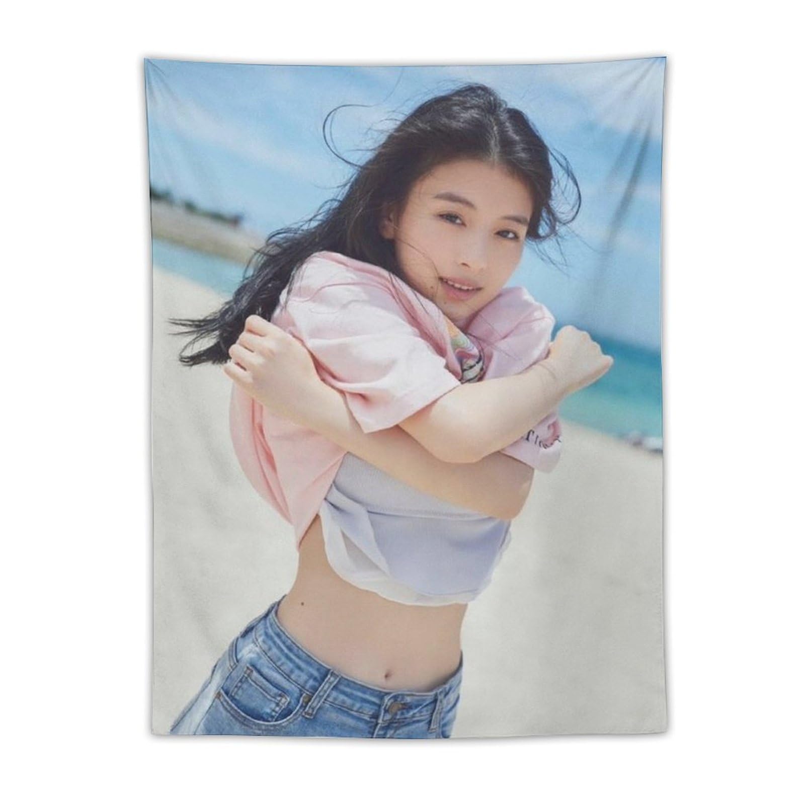 Amazon.co.jp: 出口夏希 写真集 水着 ポスタータペストリー プリント