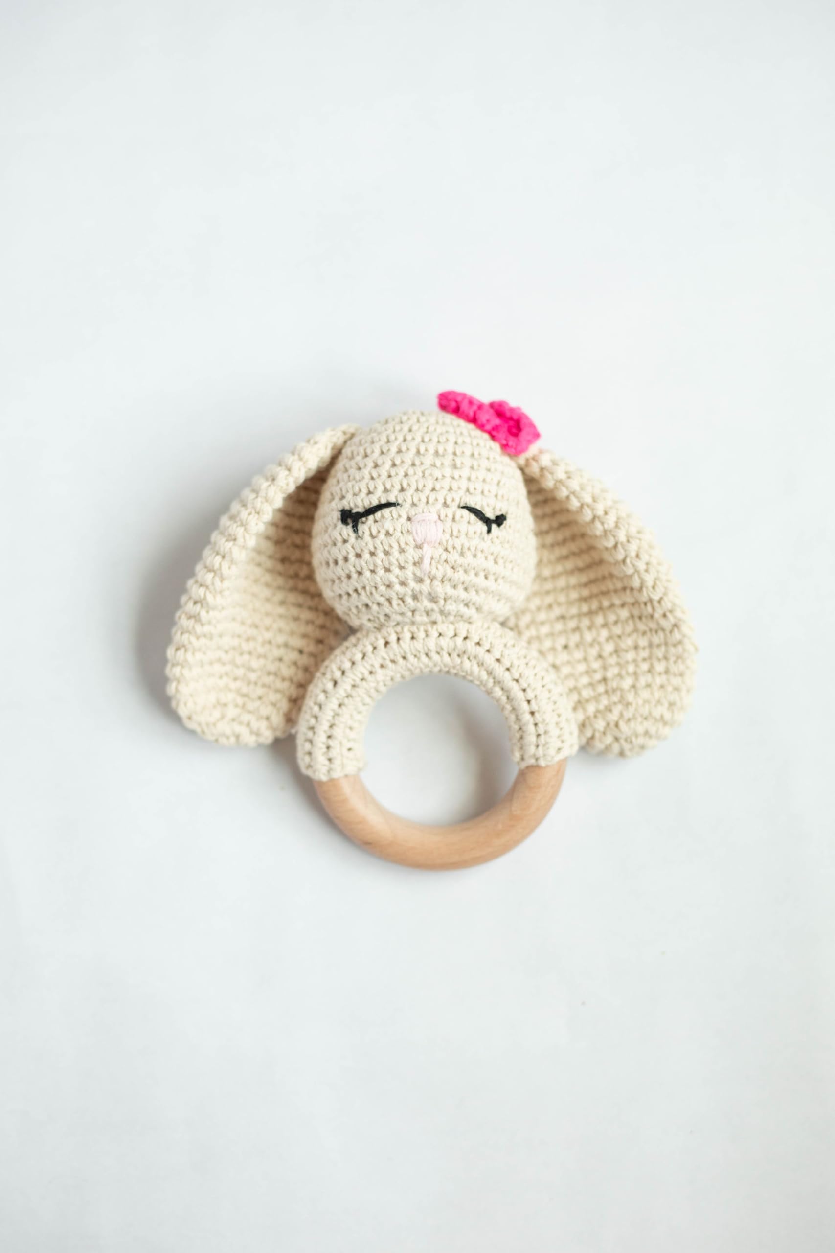 LABELLATANIS Wooden Baby Rattle - Bunny - Newborn - Crochet - Cream, White, Pink