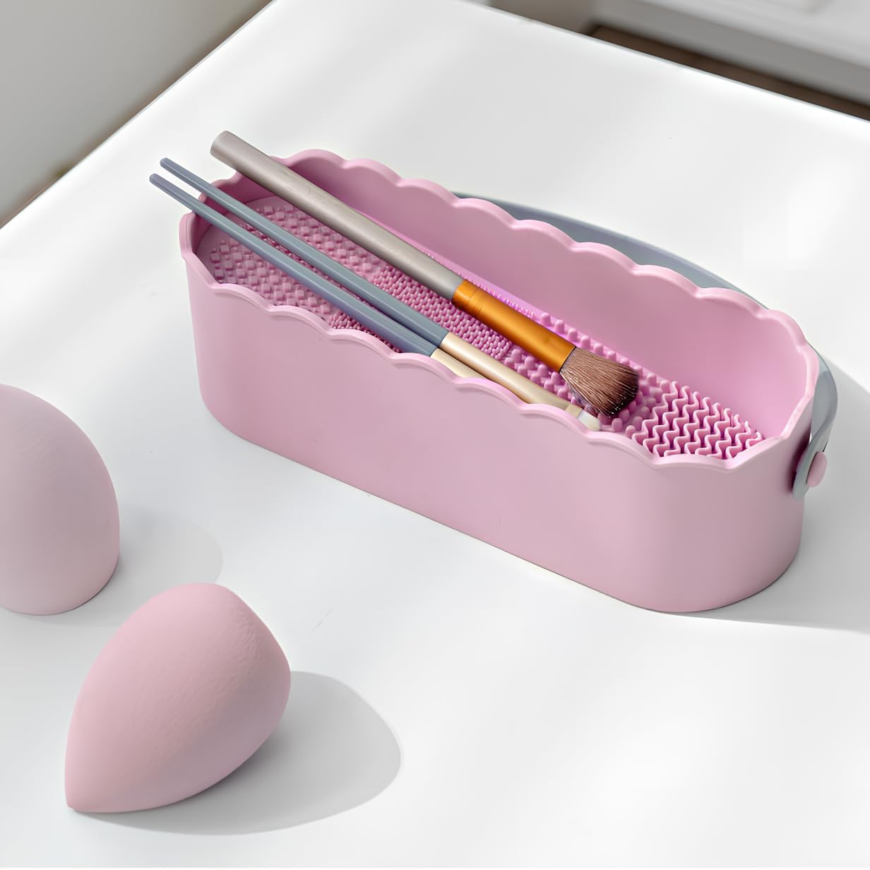 Silicone Brush Cleaner Case - Portable Cleaning Tool for Brushes