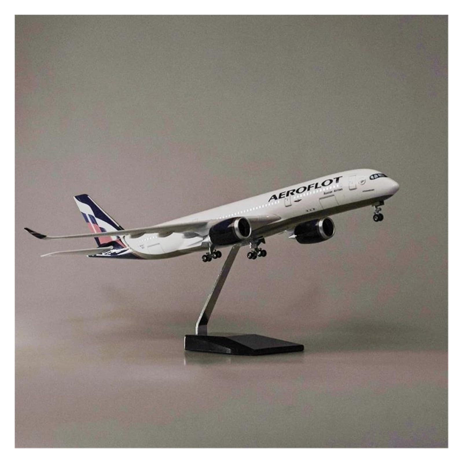Maquettes d'avion déco Airbus A350 pour sublimer votre bureau de passionné