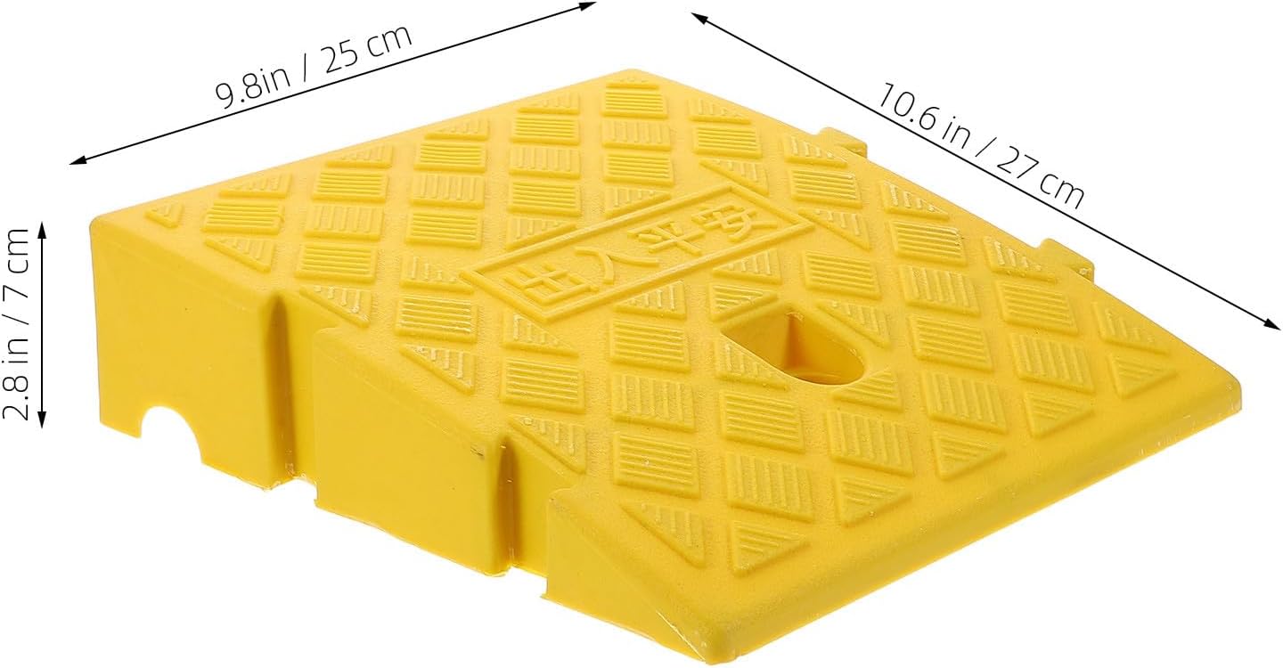 Plastic Curb Ramp Triangle Wedge 25X27X7Cm Yellow, Portable Loading Ramp Kit for Driveway Sidewalks, Motorcycle, Wheelchair, Scooter Access