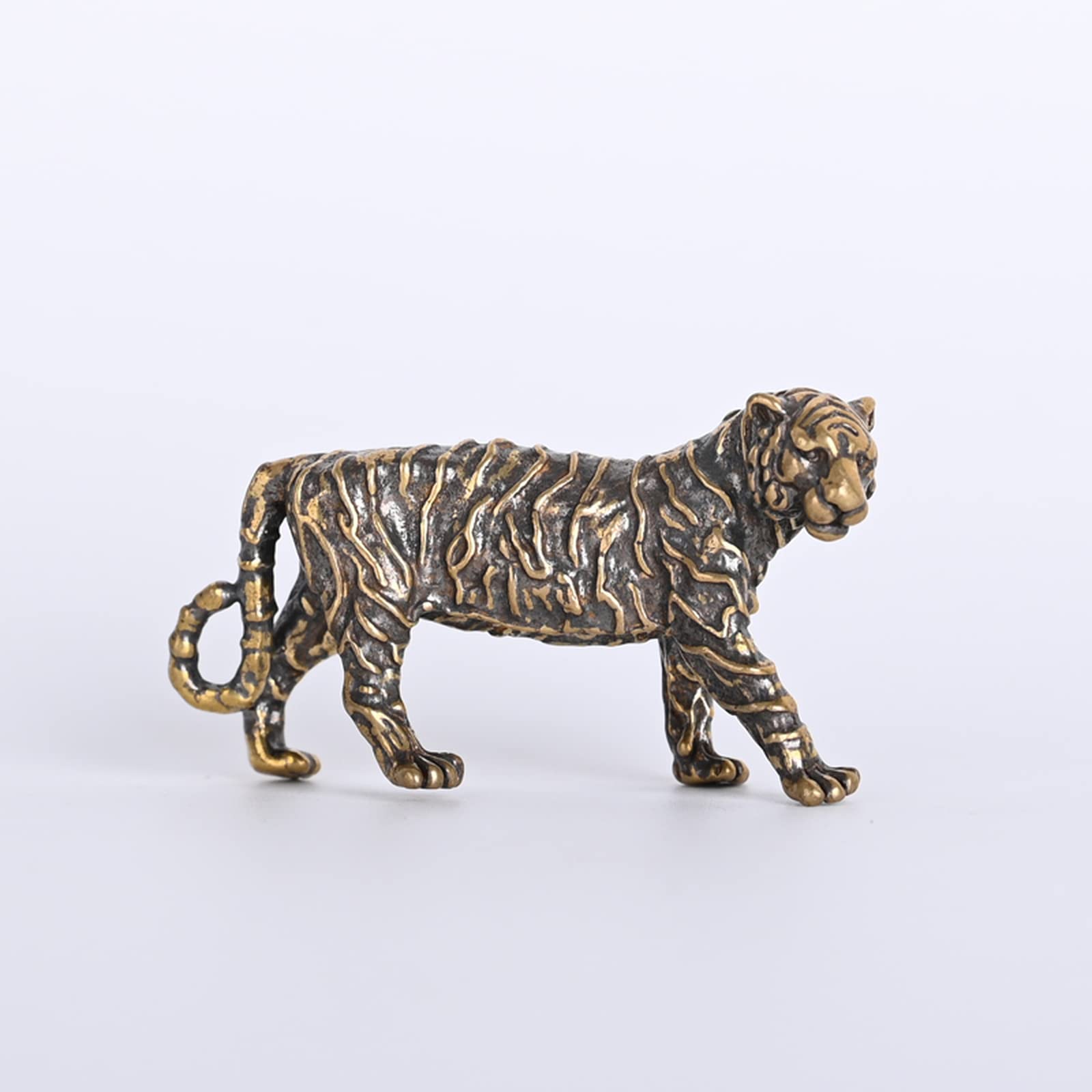 NGDFGR Solid Brass Zodiac Tiger Miniature Figurines,Animal Tiger Statue Crafts Collection Desktop Small Ornament Home Sand Table Decor Accessories Study Paperweight