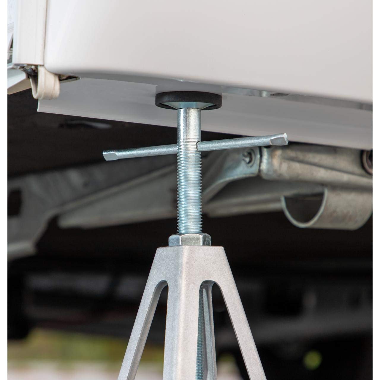 Cartrend 10306 Cavalletto di Supporto per roulotte, Set da 4 Pezzi, Set di 4 & Caravan 10396 - Piastre di Base impilabili, 4 Pezzi
