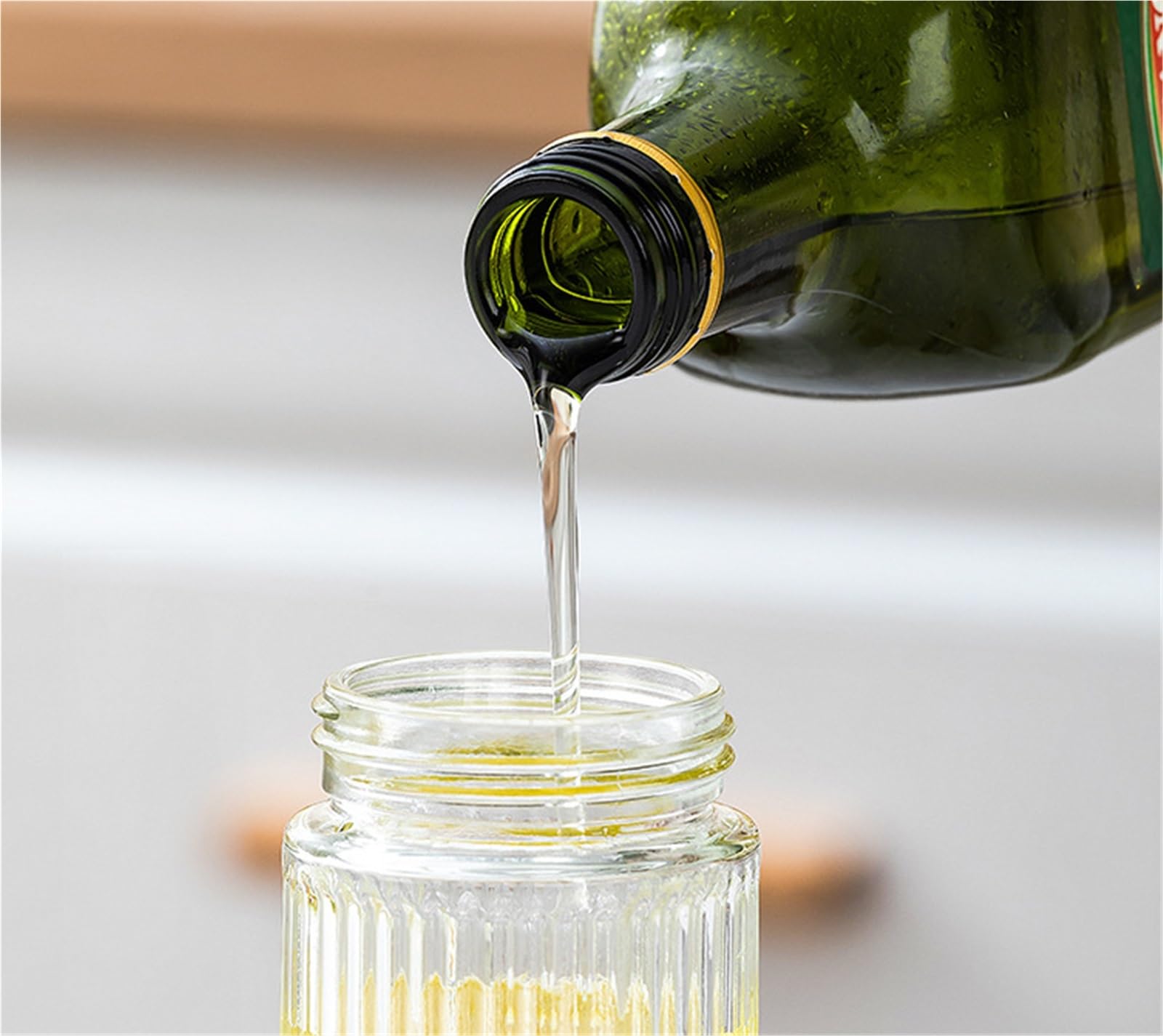 Dispenser Olio d'Oliva e Aceto 2 In 1 Spruzzatore E Distributore Di Olio In Vetro For Uso Domestico For Friggere E Grigliare Oliera da Tavola(Bruin)
