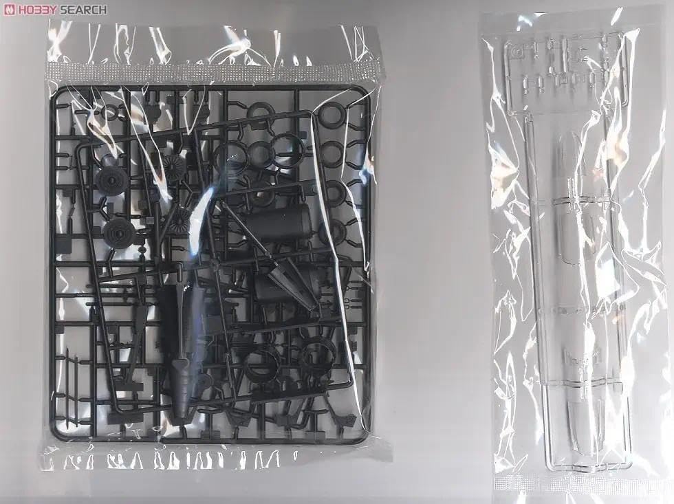 ローデン1/32 PT-17 & ICM1/32 DH.82 全2個セット Amazon.co.jp