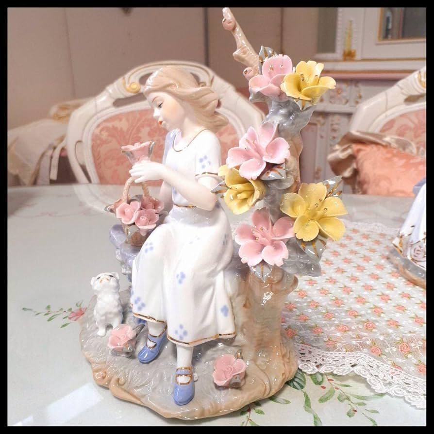 輸入雑貨　陶器　スペイン調　『女の子と猫』　エレガント　アンティーク Amazon.co.jp: 陶器 スペイン調『女の子と猫』エレガント