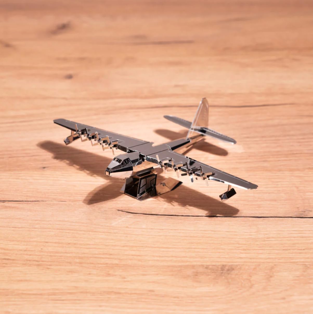 METAL-TIME Spruce Goose, Hughes H-4 Hercules Spruce Goose Static Model, 26 Pieces, Silver, Easy Assembly, Steel Material - Image 4