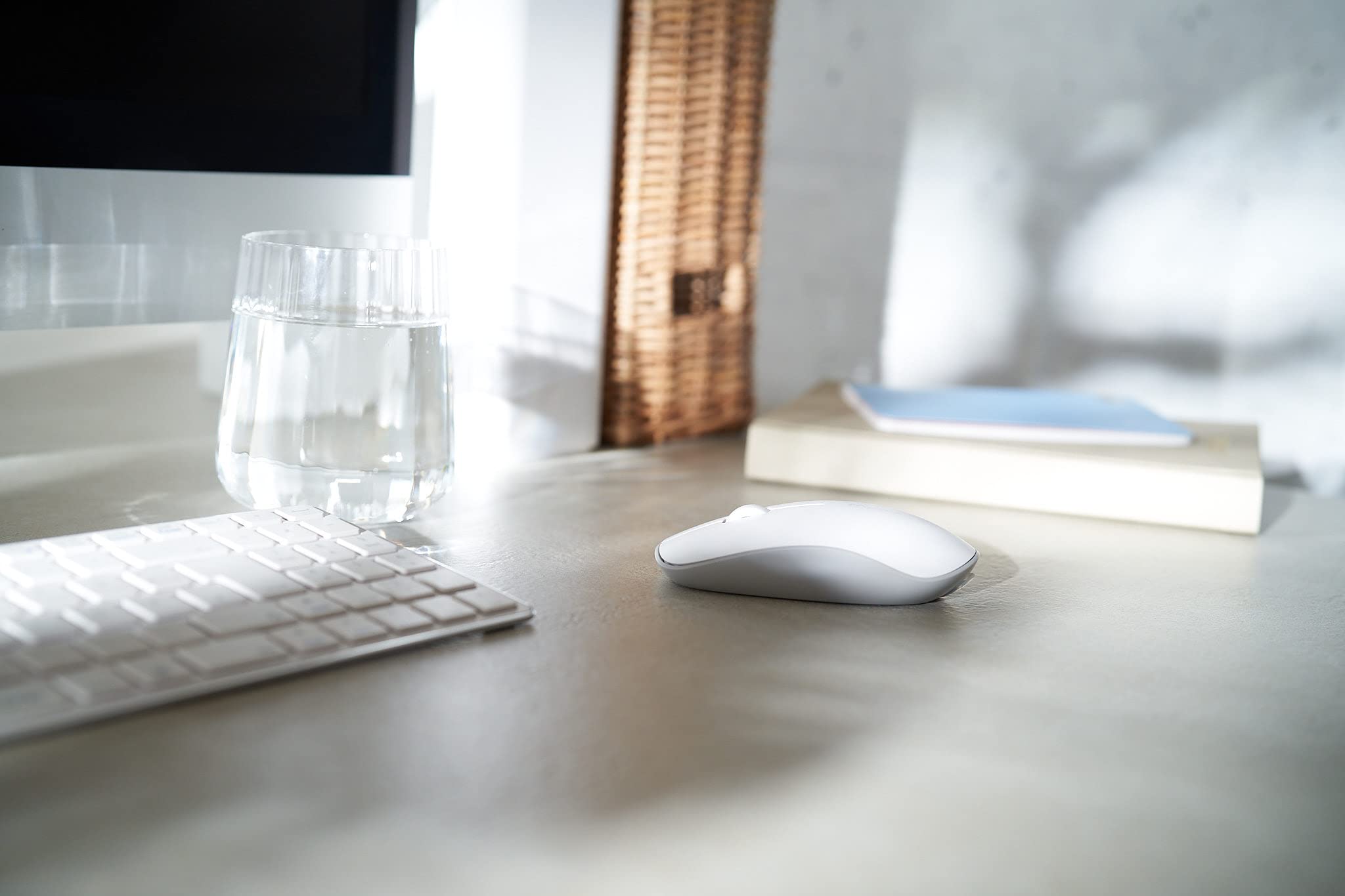 RAPOO-VERHALEN draadloos toetsenbord en muis 9300M (QWERTY en ergonomische Bluetooth-muis, batterijduur tot 12 maanden, ultradun toetsenbord, 1300 DPI) Zwart (PT-toetsenbordindeling