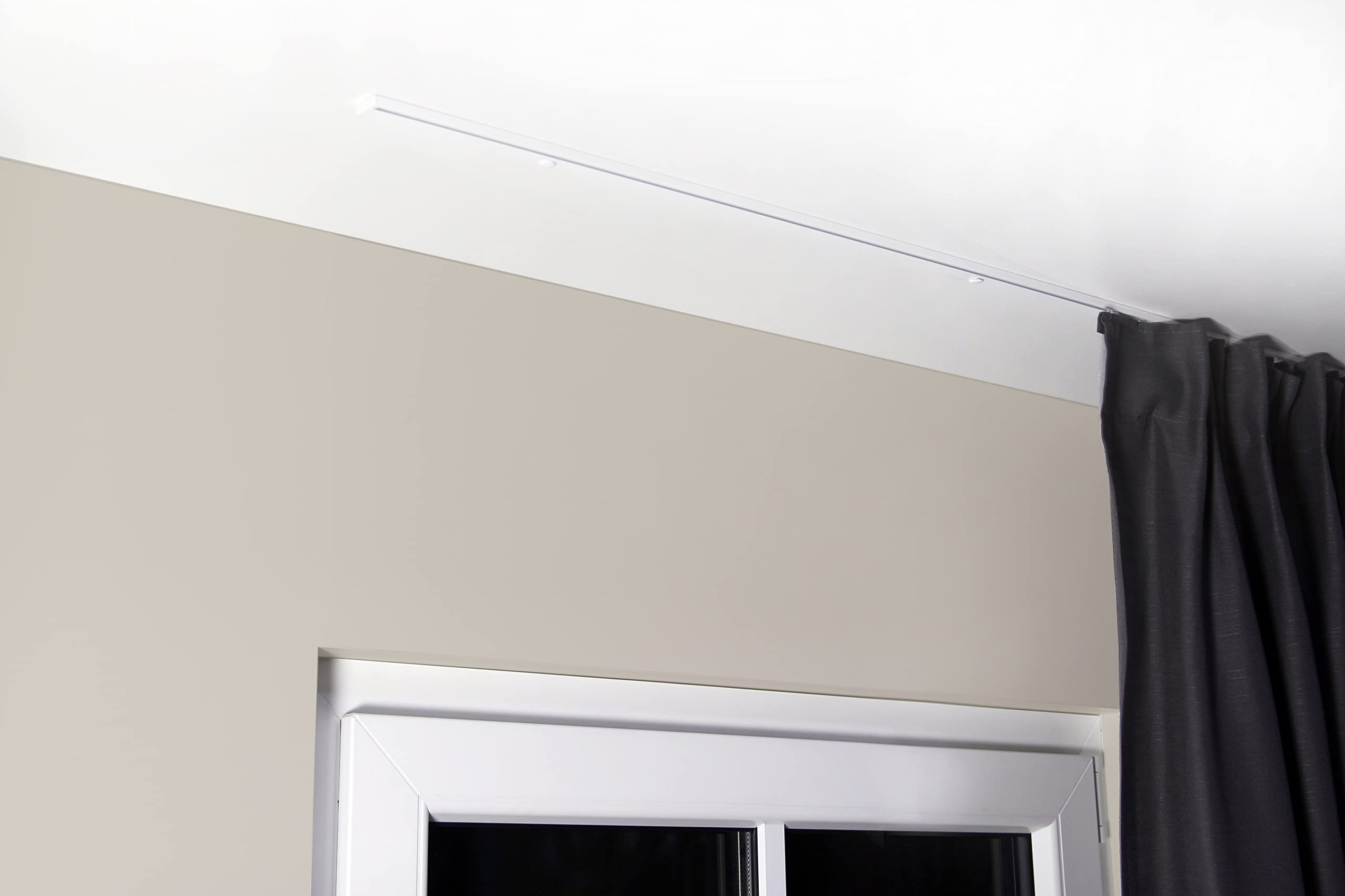 Deco-Raum Gardinenschiene auf Maß Aluminium 1-läufig vorgebohrt Vorhangschiene Deckenbefestigung für Schiebevorhang Vorhang Gardinen mit Befestigungsmaterial weiss 180 cm Minimal