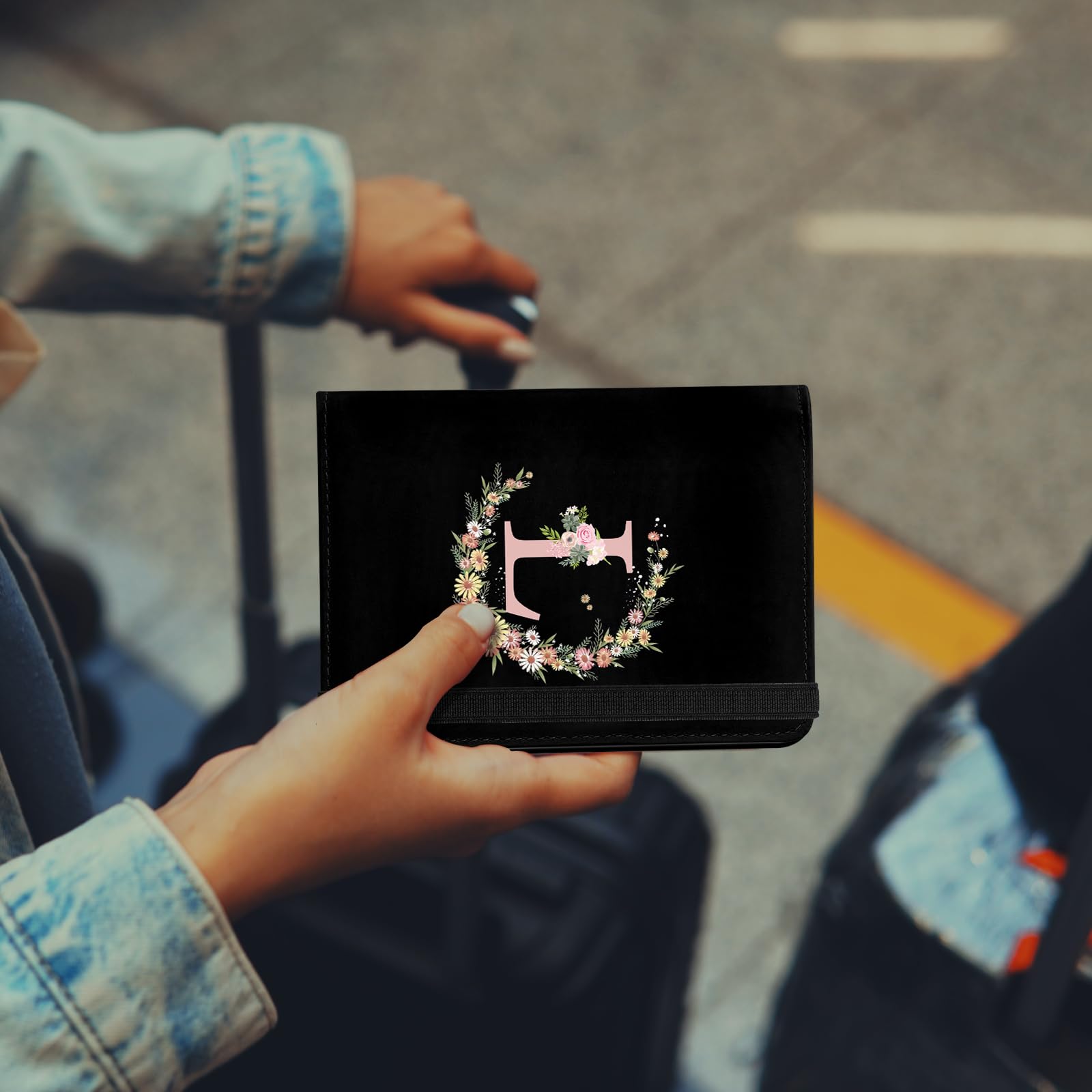 Niedliche Reisepasshülle und Halter, Kombi-Passhülle mit RFID-blockierender Brieftasche für Damen und Herren, kompatibel mit Brieftasche, Kreditkartenschutz, Schwarz-L, Reise-Geldbörse