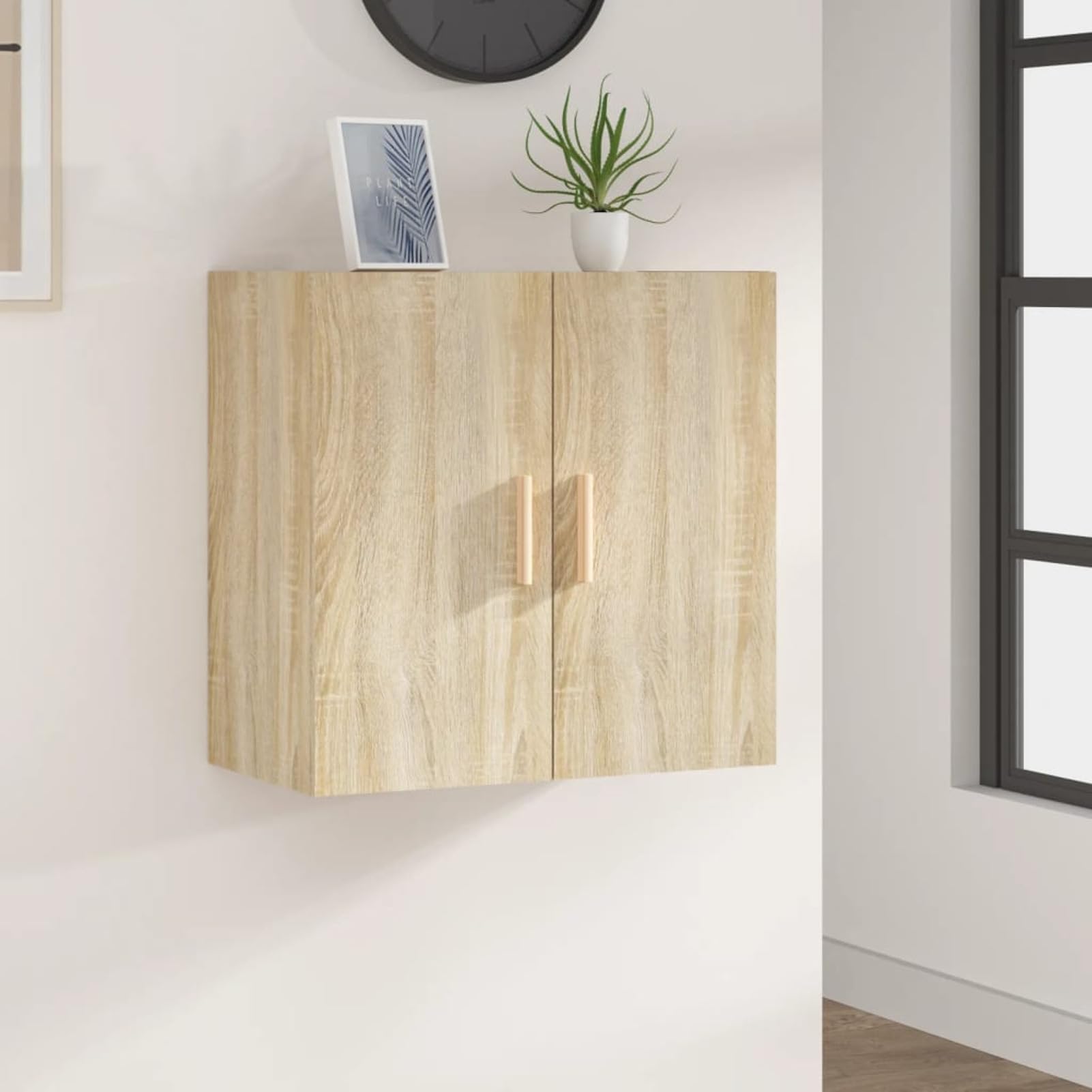 Armoire murale flottante en bois pour une salle de bain zen et bien ordonnée