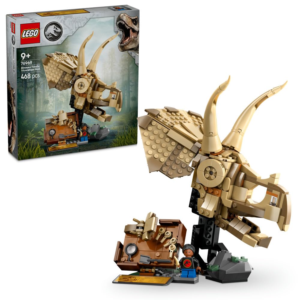 LEGO Jurassic World Dinosaur Fossils: Triceratops Skull Model, Dinosaur Toy for 9+ Year Old Boys & Girls, with Opening Jaw & Display Stand, Birthday Gift Idea 76969