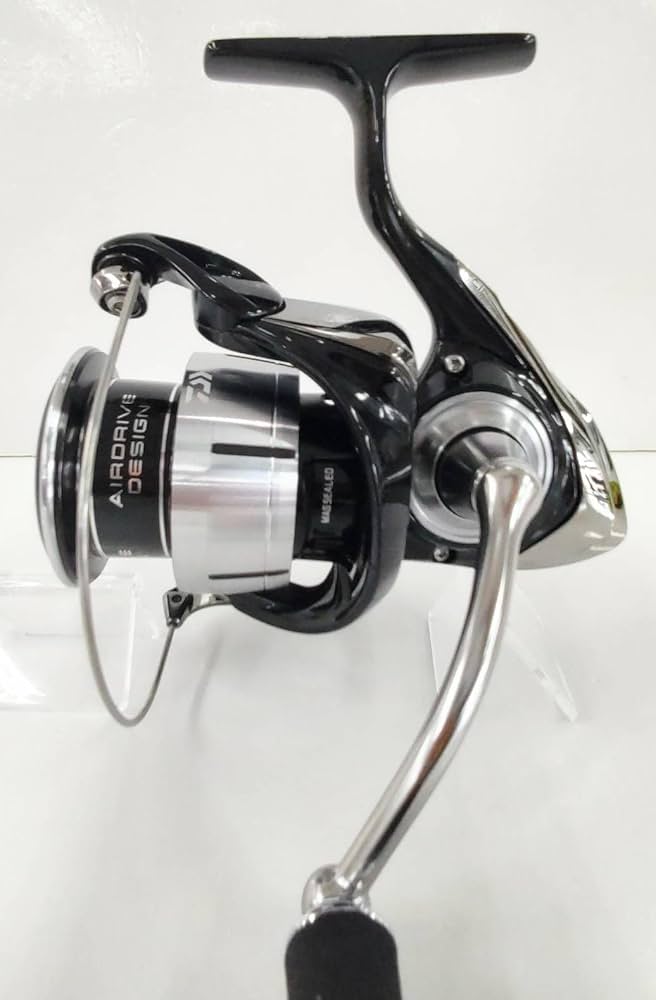 【美品】ダイワ　23レグザ　LT4000-CXH スピニングリール　ライン付き ダイワ レグザ LT4000-CXH 23年モデル スピニングリール - 釣具
