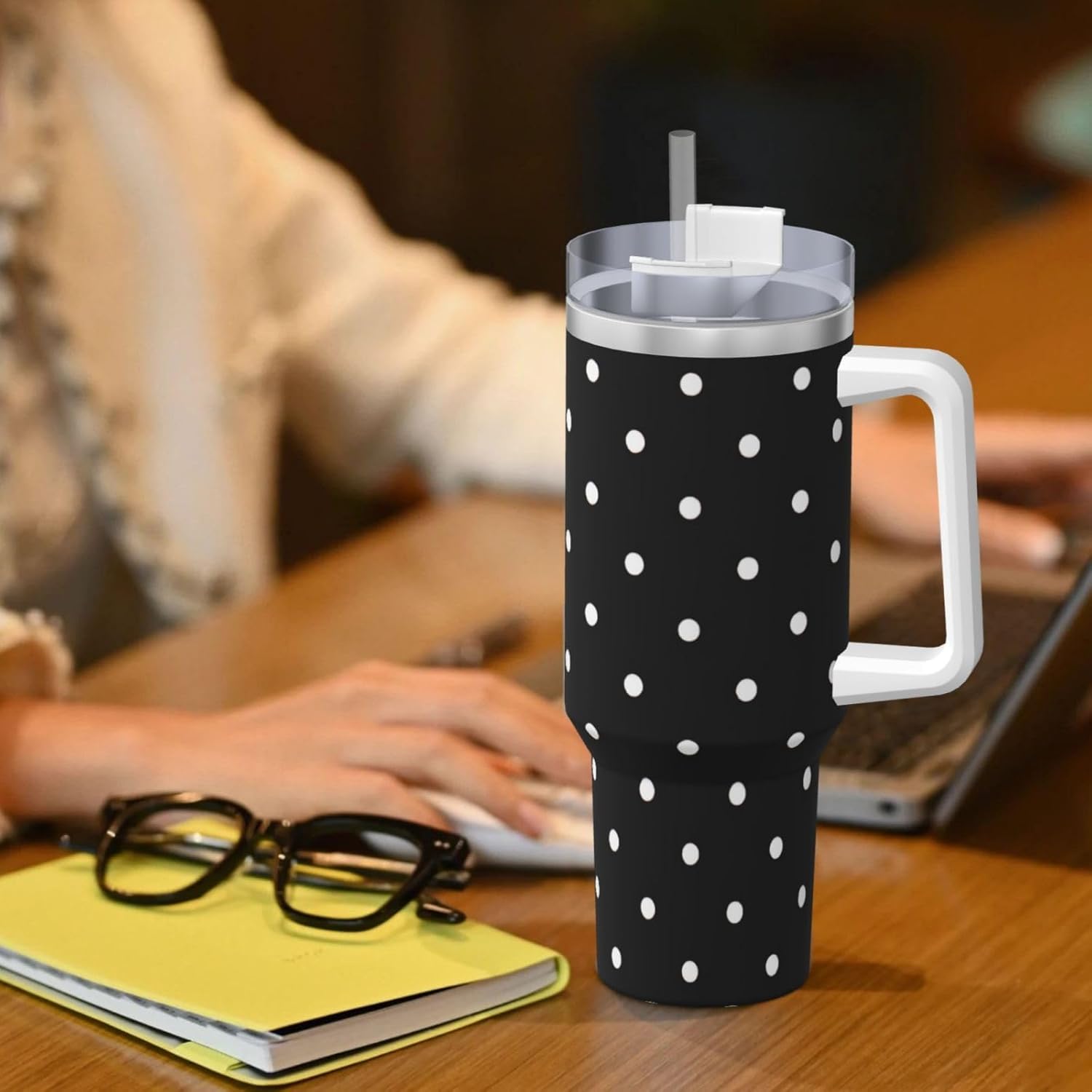 40 OZ White Dot Pattern Print Ice Bully Cup with Handle Straw Lid Straw,Stainless Steel Tumbler Coffee Cup