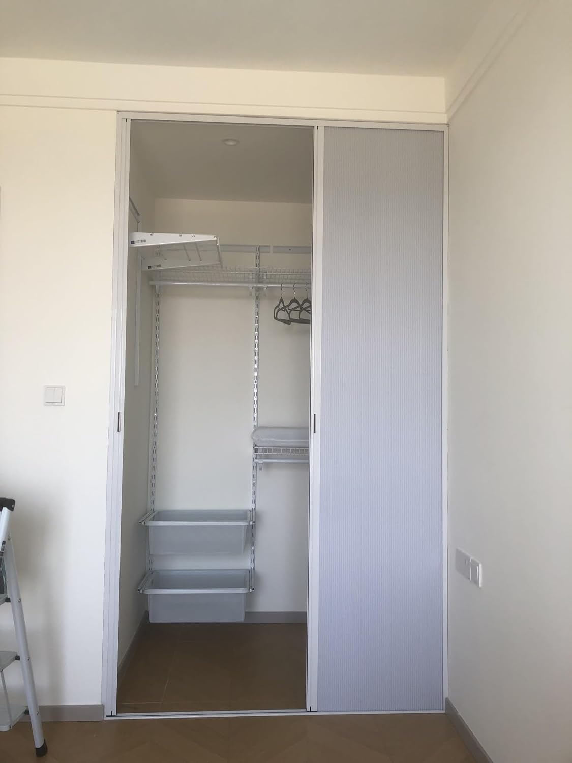 Retractable Accordion Doors for Doorway 78 76 72 60 50 42 40 36 24 Inch Shower Door with Handle Cellular Fabric Bedroom Bathroom Kitchen Office RV Room Divider Folding Door White W