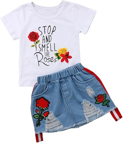 Conjunto de ropa de camiseta con olor a rosa y faldas de mezclilla para niñas pequeñas
