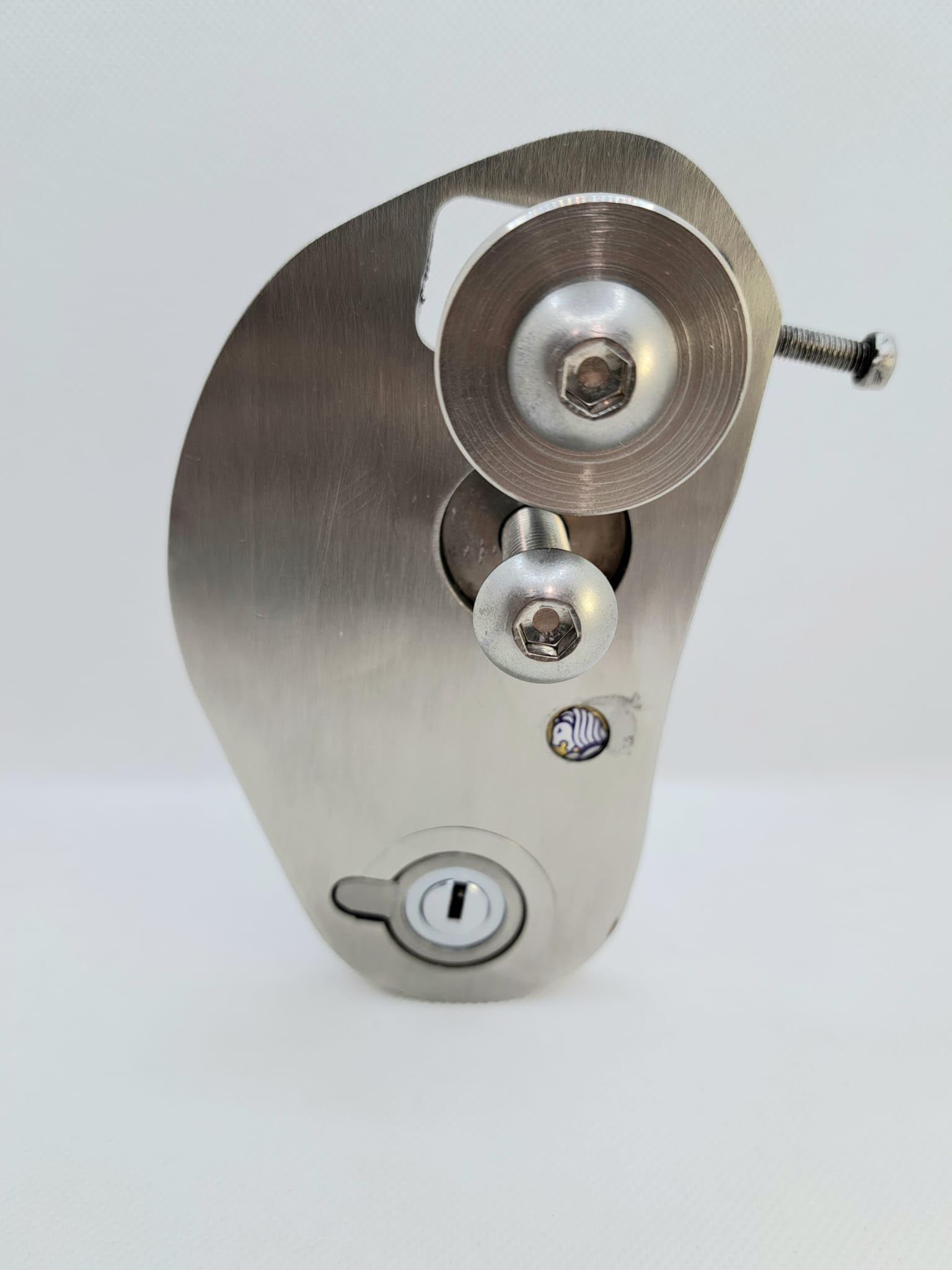 BLOCK BRAKE - ANTIFURTO MECCANICO BLOCCA CAVALLETTO CENTRALE PER MOTO BMW R 1300 GS E ADVENTURE IN ACCIAIO INOX E CHIAVE CODIFICATA