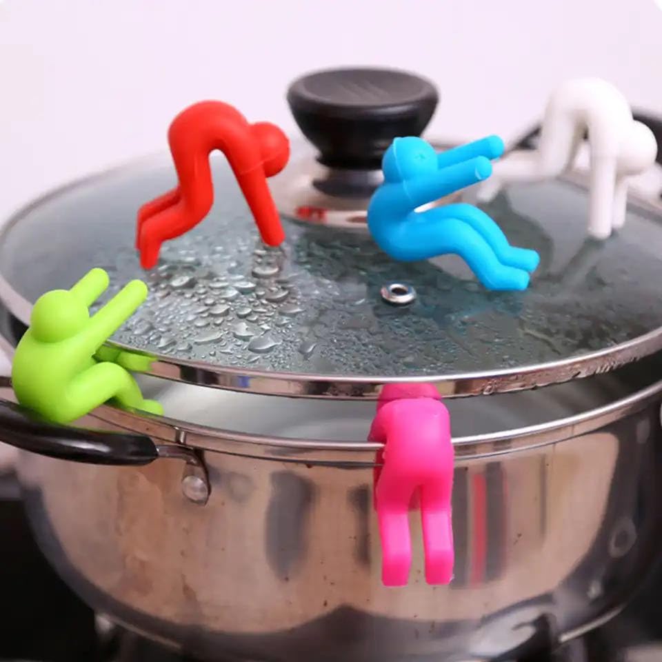 WOO MANTOPack of 6 Spill Stopper Lid, Silicone Kitchen Gadget (6 Colors)