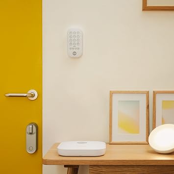 Yale - Keypad - AL-KP-1A-V1, Yale Smart Alarm Accessory, Active, Partially Enabled, Disabled Mode, Control 4 Different Areas, Panic Button, PIN Code, Illuminated Keys, Yale Horizon, 1 km Range
