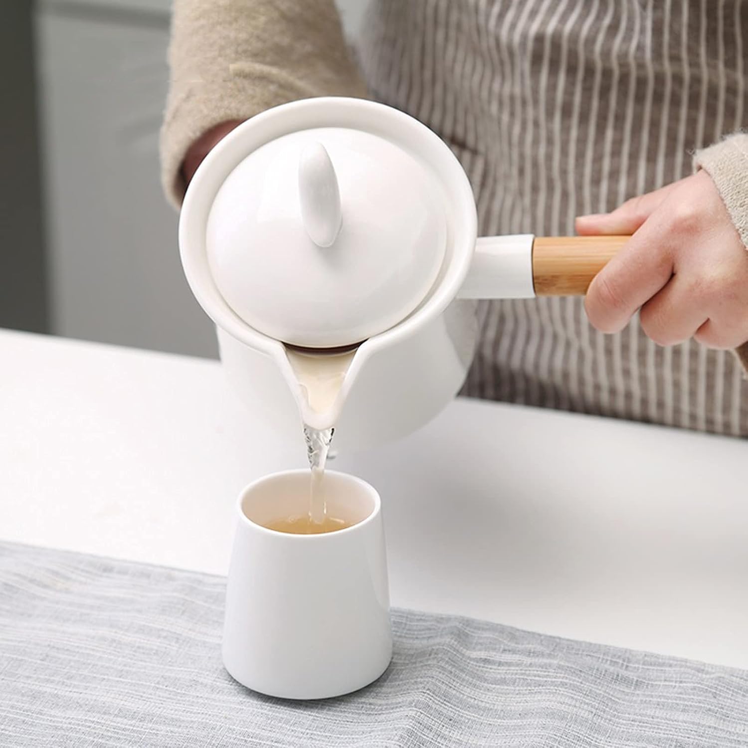 GRFIT Coffee Kettle Coffee Kettle Ceramic Milk Heating Pot Kettle Coffee Maker with Long Handle Barista Tools Perfect for Coffee Lover Flow Spout for Coffee and Tea (Color : 500ml), XXCCHH-2021