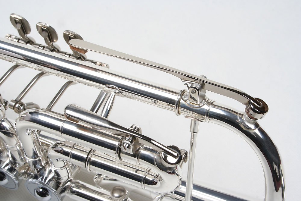 Konzert Trompete, versilbert, Drehventile, Koffer, Mundstück