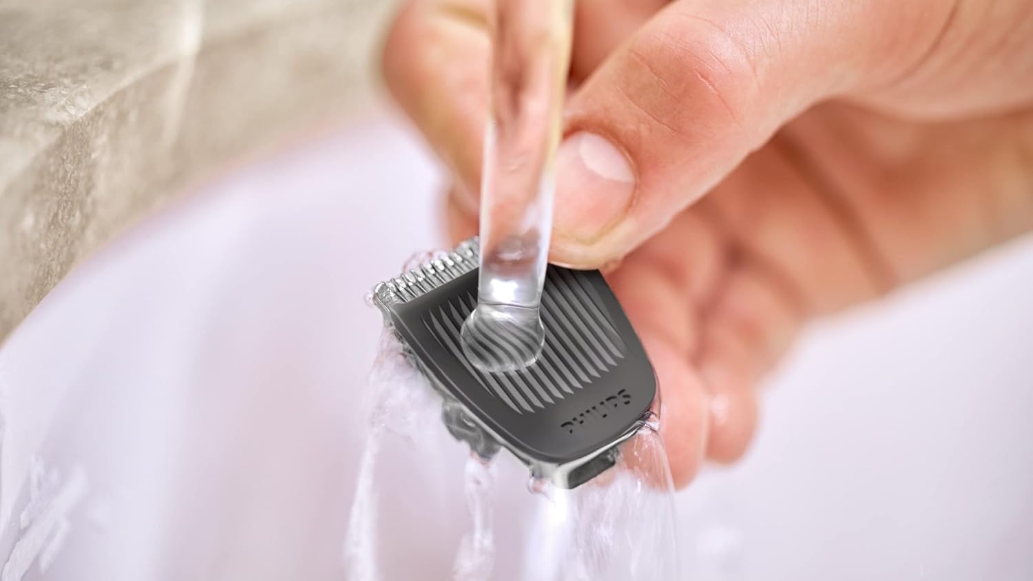 Aparador de Pelos Philips 8 em 1 series 3000, Bivolt – Aparador, Barbeador e Máquina de Cortar Cabelos MG3731/15 em promoção! Veja a oferta e mais achadinhos de Aparelhos 5 Hoje é o melhor dia para comprar Aparador de Pelos Philips 8 em 1 series 3000, Bivolt – Aparador, Barbeador e Máquina de Cortar Cabelos MG3731/15 com aquele preço maroto! Promoção! Aproveite a oferta! 5