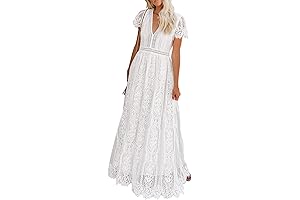 Captivating Lace Maxi Dress for Plus-Size Brides