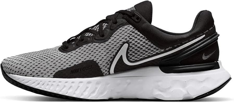 Nike Men's Nike React Miler 3Sneaker
