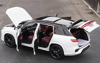 Amazon | 白！ 特注！1/18 アウディ NEW Q6 SUV | ミニカー