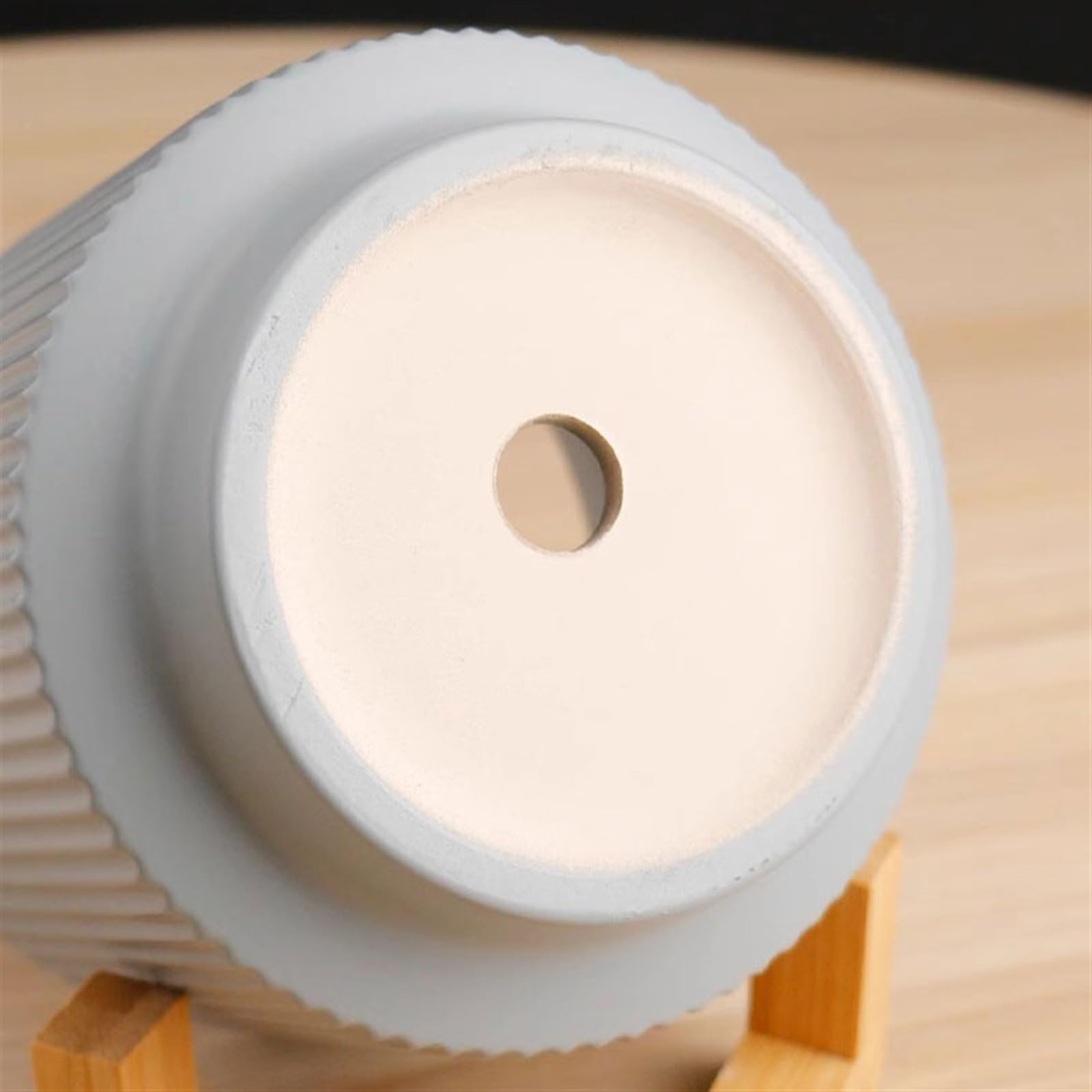 doniczki, Ceramiczna doniczka bardzo duża kaliber Phalaenopsis z tacką do wiszących róż storczykowych wnętrz(White,S)