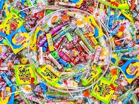 Bulk Candy Variety Pack - 20 lb - Bulk Individually Wrapped Candy- Candies - Trick Or Treat Candies - Pinata Filler Stuffers - Pinata CandyStuffers - Party Favors - Father's Day