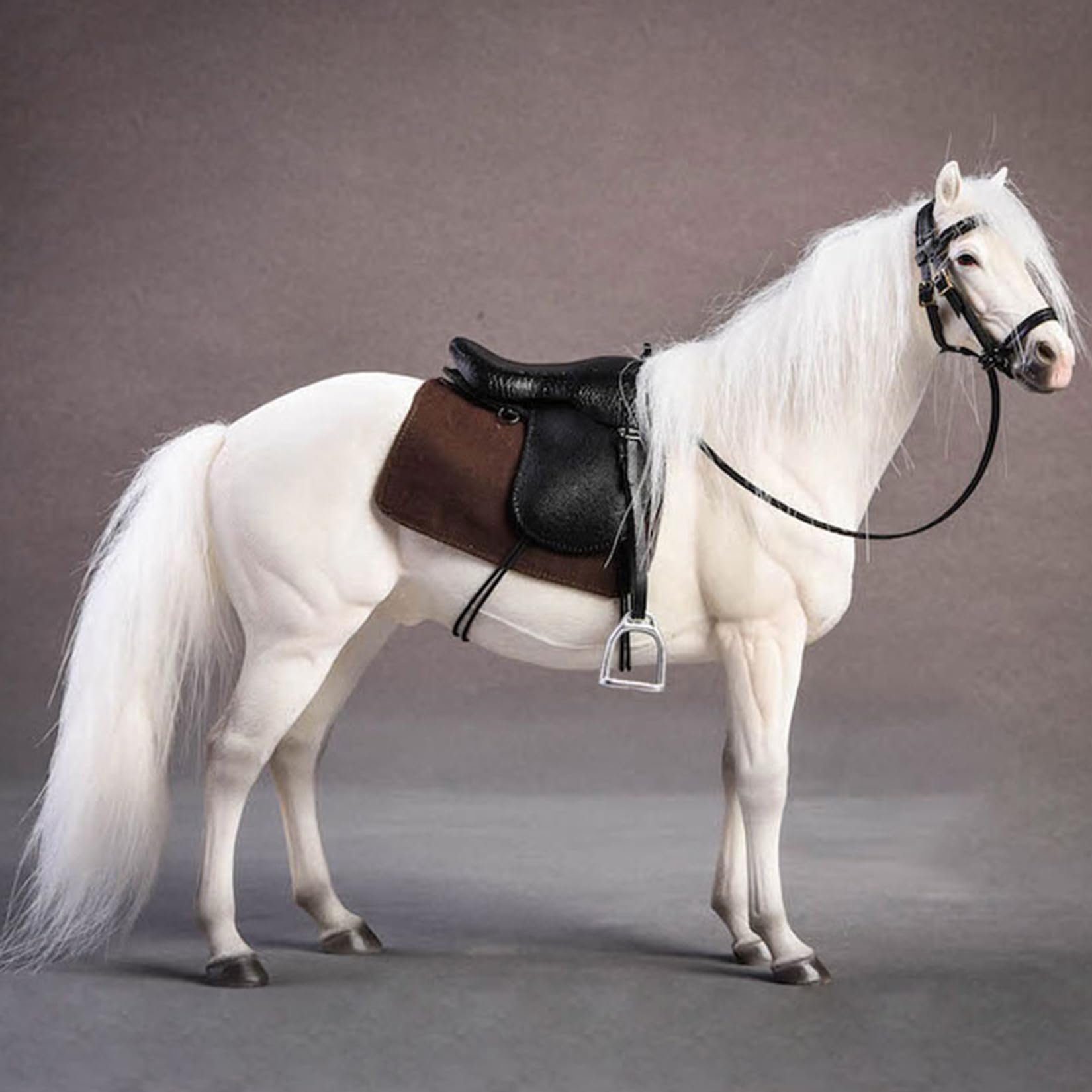 Amazon.co.jp: 1/12 サイズ ホース 馬 競走馬 ハノーファー
