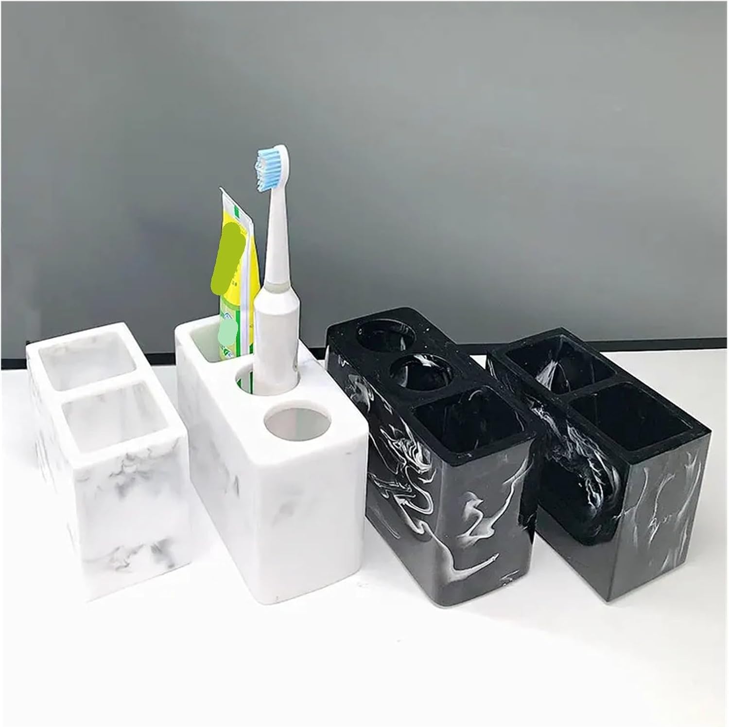 4 個のバスルームアクセサリーセットセラミックソープディスペンサー多機能ウォッシュマウスカップ小さなソープディッシュ ソープディスペンサー 4ピース  ソープディスペンサー 家庭用 バスルーム トイレタリー 化粧品 ローション ボトル/マウスウォッシュ バスルーム ... 1個、北欧風、樹脂製バスルームセット 歯ブラシホルダー マウスカップ ソープディッシュ トイレオーガナイザー 洗濯ツール 装飾アクセ