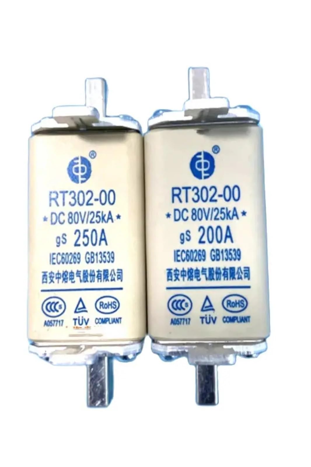 Fusible à lame CC RT302-400A pour éviter la surchauffe et la casse des composants