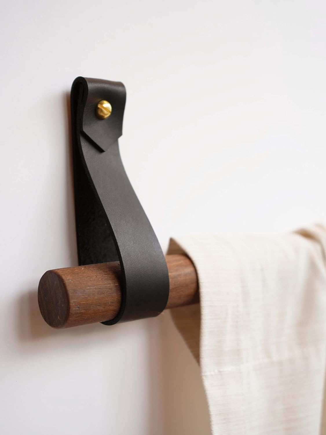 Genuine Leather Curtain Rod Holder Curtain Rod Bracket Holders Leather Loop Strap for wall Boho Pole Hanger wall Blanket Display Farm House Style