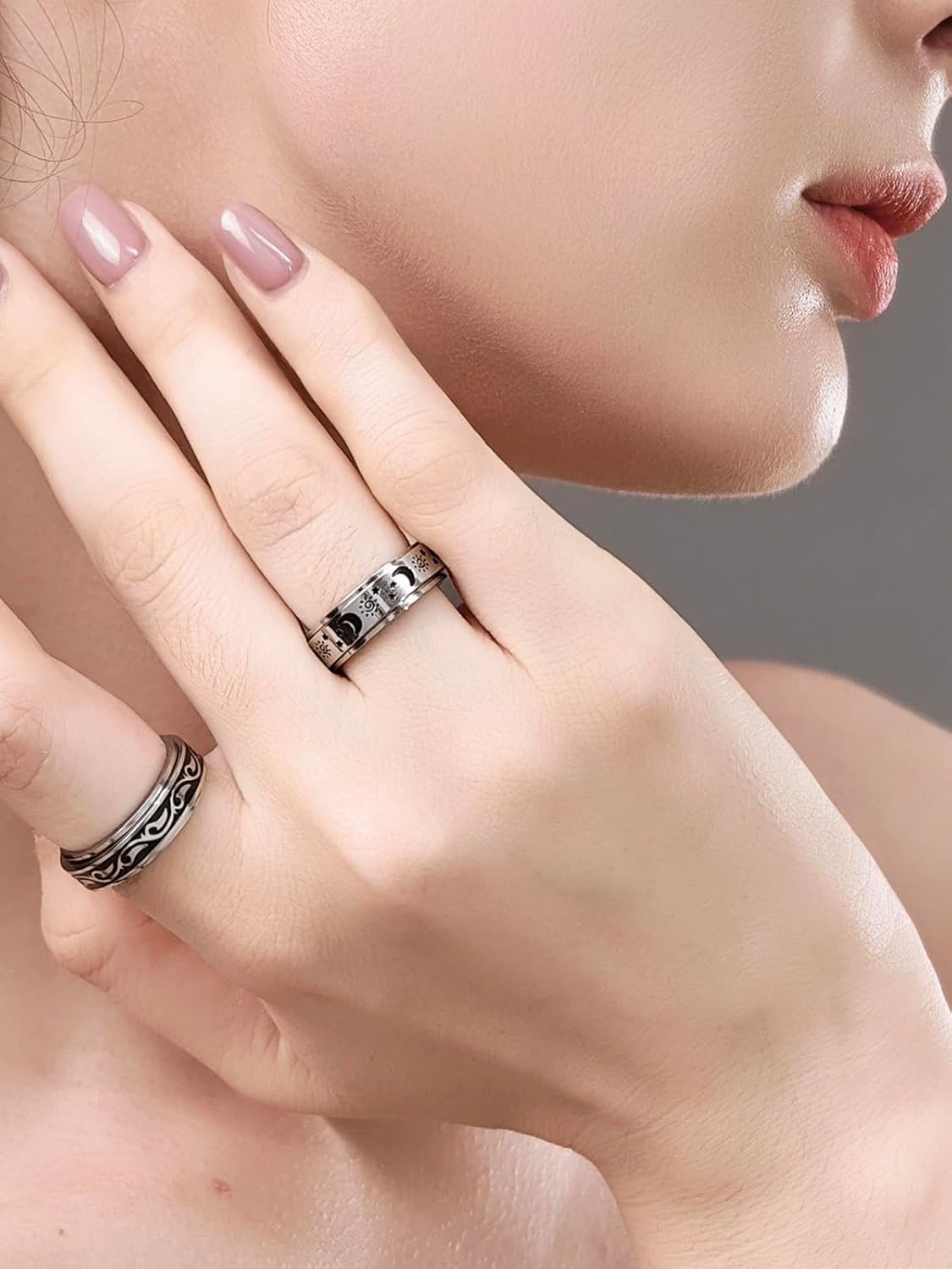 Fidget Spinner Ring for Anxiety Relief - Silver Stainless Steel Comfort Fit Enamel Spinning Ring for Women & Men, Smooth Stress Relief Jewelry Gift​