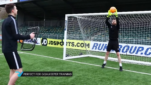 Rete Da Calcio Per Allenamento Con Bersagli – Dimensioni 7,32 X 2,44 M – Rete Esagonale In Poliestere Con Catena Inferiore, Cinghie E Picchetti, Borsa Inclusa, Portatile - 5