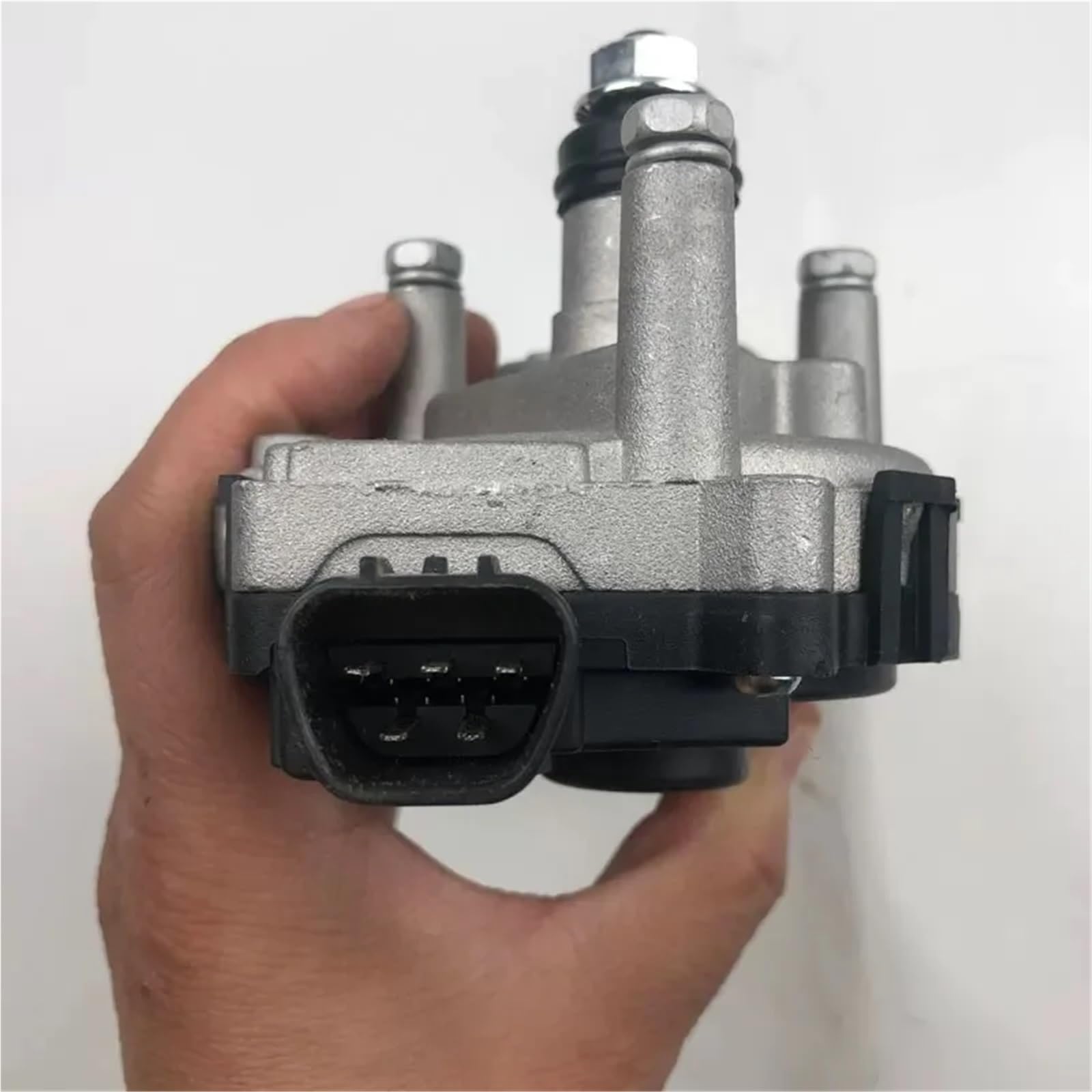 Silnik wycieraczek przednich 38110-79J00 pasuje do Suzuki SX4 1,6 l silnik wycieraczek