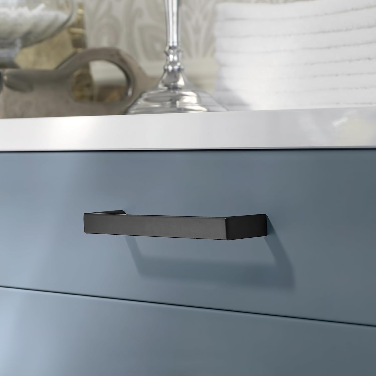 10 Pack Matte Black Cabinet Pulls 3-3/4-inch(96mm) Hole Center Kitchen Cabient Hardware Cabinet Handles Drawer Pulls,Cabinet Pulls,Cupboards, Dressers and Square Solid Metal Hardware