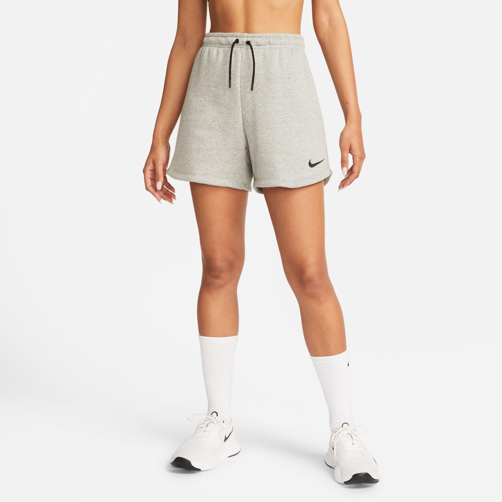 Nike Sportswear Phoenix FD1409 polarowe szorty damskie z wysokim stanem